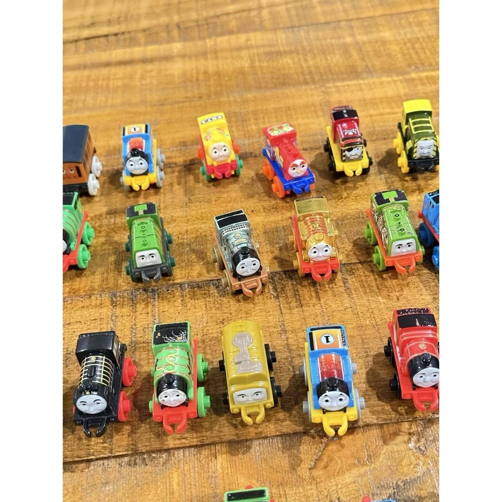 Lot Of 30+ Thomas The Tank Engine And Friends Mini Micro Trains Preowned